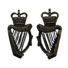 Pair of Royal Ulster Constabulary (R.U.C.) Collar Badges - Queen'