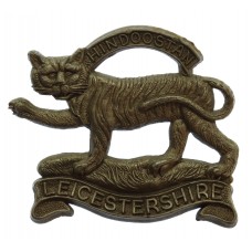 Leicestershire Regiment WW2 Plastic Economy Cap Badge