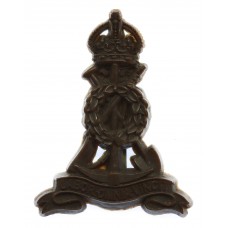 Pioneer Corps WW2 Plastic Economy Cap Badge