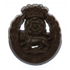York & Lancaster Regiment WW2 Plastic Economy Cap Badge