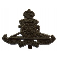 Royal Artillery WW2 Plastic Economy Cap Badge