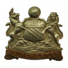 WW1 Manchester Regiment Non Voided Coat of Arms Bi-metal Cap Badge