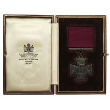 Hancocks & Co. Ltd Replica Victoria Cross in Fitted Case