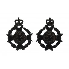 Pair of Royal Army Chaplain's Department Collar Badges - Queen's 