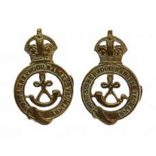 Pair of Notts Sherwood Rangers Yeomanry Collar Badges