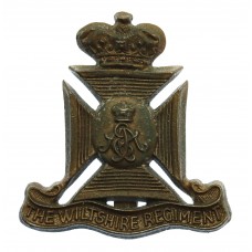 Wiltshire Regiment WW2 Plastic Economy Cap Badge