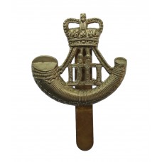 Durham Light Infantry (D.L.I.) White Metal Beret Badge - Queen's Crown