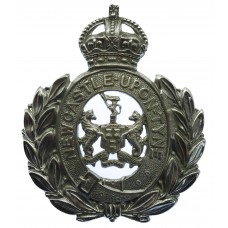 Newcastle-Upon-Tyne City Police Chrome Wreath Helmet Plate - King
