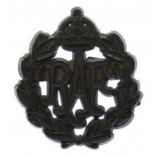 Royal Air Force (R.A.F.) WW2 Plastic Economy Cap Badge 