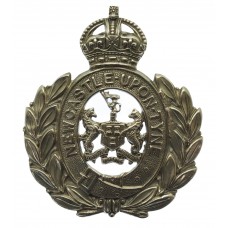Newcastle-Upon-Tyne City Police Chrome Wreath Helmet Plate - King