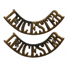 Pair of Leicestershire Regiment (LEICESTER) Shoulder Titles