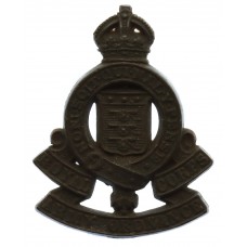 Royal Army Ordnance Corps (R.A.O.C.) WW2 Plastic Economy Cap Badg