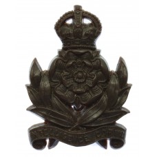 Intelligence Corps WW2 Plastic Economy Cap Badge