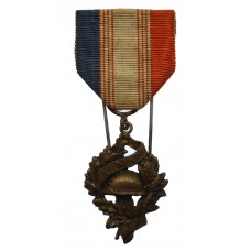 France National Union of Combattants U.N.C. Veterans Medal 