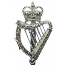 London Irish Pipers Anodised (Staybrite) Caubeen Badge