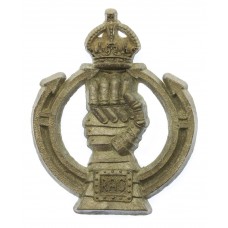 Royal Armoured Corps (R.A.C.) WW2 Plastic Economy Cap Badge