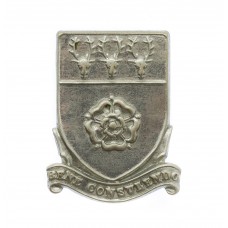 Derbyshire Constabulary Collar Badge