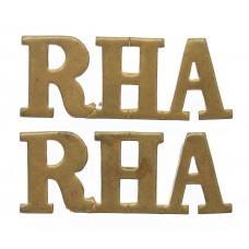Pair of Royal Horse Artillery (R.H.A.) Shoulder Titles