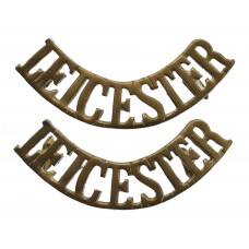 Pair of Leicestershire Regiment (LEICESTER) Shoulder Titles