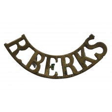 Royal Berkshire Regiment (R. BERKS) Shoulder Title