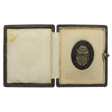 WW1 Voluntary War Work in India 1914-19 Badge in Fitted Case with Recipient's Name