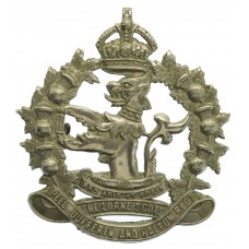 Canadian The Lorne Scots (Peel Dufferin and Halton Regiment) Cap Badge - King's Crown 