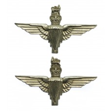 Pair of Parachute Regiment Collar Badges - Queen's Crown