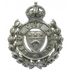 Leeds City Police Wreath Cap Badge - King's Crown