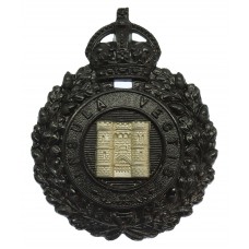 Isle of Wight Police Black Wreath Helmet Plate - King's Crown