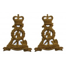 Pair of Pioneer Corps Collar Badges - Queen's Crown