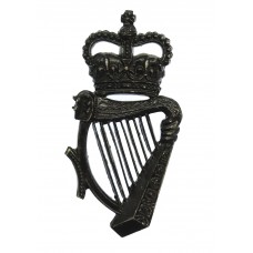 Royal Ulster Constabulary (R.U.C.) Cap Badge - Queen's Crown