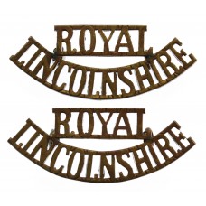 Pair of Royal Lincolnshire Regiment (ROYAL/LINCOLNSHIRE) Shoulder Titles