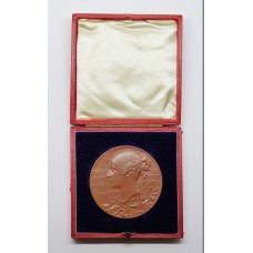 Large Bronze 1897 Queen Victoria Diamond Jubilee Medal Medallion in Fitted Box