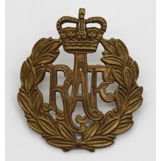 Royal Air Force (R.A.F.) Cap Badge - Queen's Crown