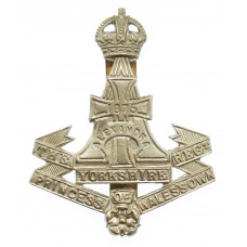 Yorkshire Regiment (Green Howards) Cap Badge - King's Crown