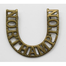 Boer War Northamptonshire Regiment (NORTHAMPTON) 'Horse Shoe' Shoulder Title