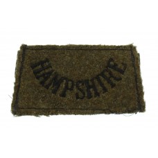 Hampshire Regiment (HAMPSHIRE) WW2 Cloth Slip On Shoulder Title