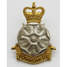 Yorkshire Brigade Officer's Cap Badge - Queen's Crown