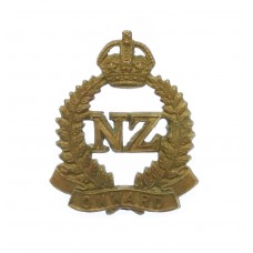 New Zealand Expeditionary Force (N.Z.E.F.) Collar Badge - King's Crown