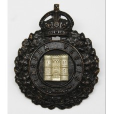 Isle of Wight Police Black Wreath Helmet Plate - King's Crown