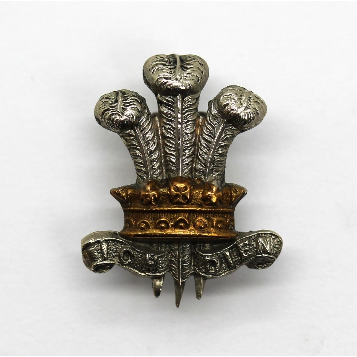 Prince of Wales's Leinster Regiment (Royal Canadians) Collar Badge