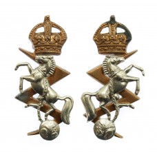 Pair of Royal Electrical & Mechanical Engineers (R.E.M.E.) Collar Badges - King's Crown