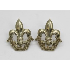 Pair of Royal 22nd Regiment Canadian Francais Collar Badges