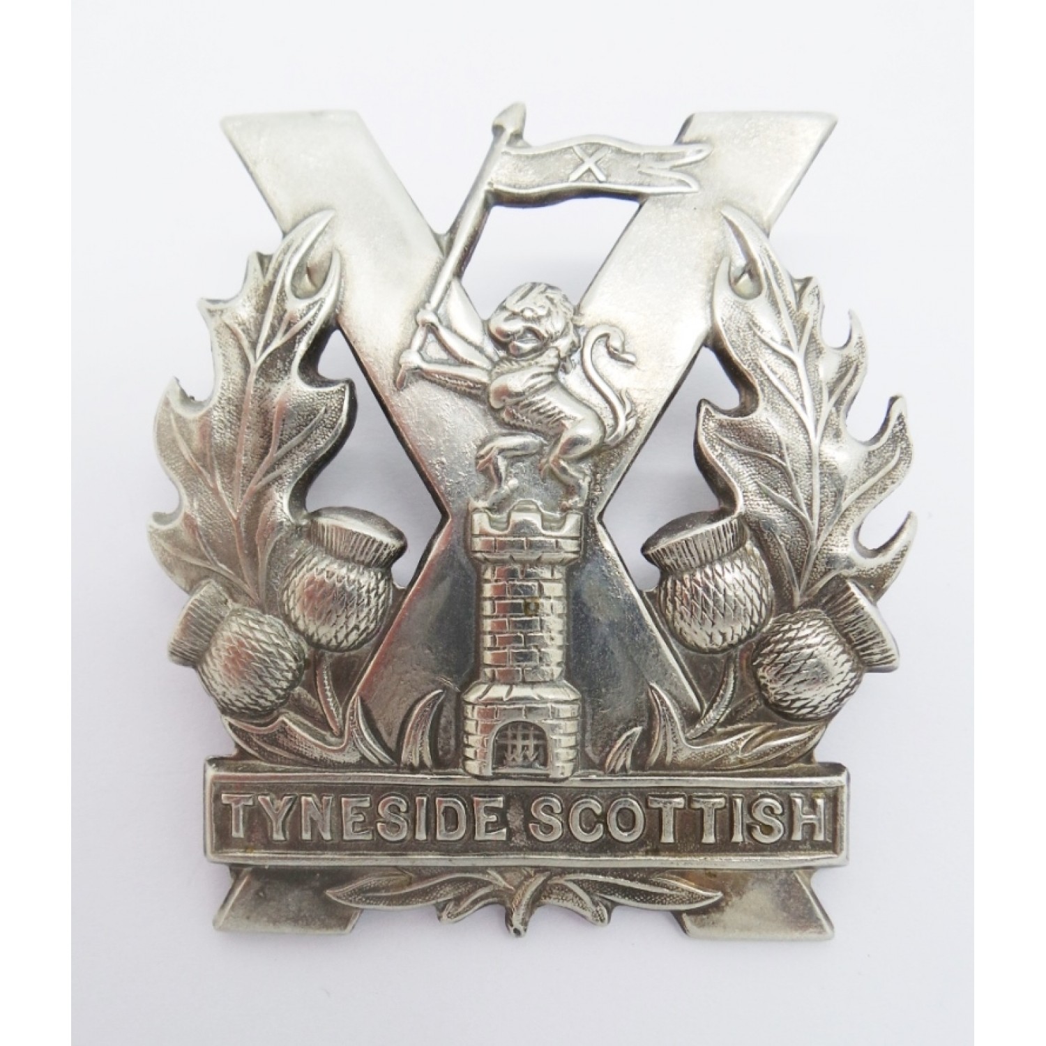 Tyneside Scottish Cap Badge