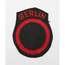 Berlin District Cloth Formation Sign