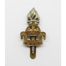 Royal Army Educational Corps (R.A.E.C.) Cap Badge - King's Crown (2nd Pattern)