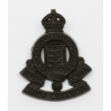 Royal Army Ordnance Corps (R.A.O.C.) WW2 Plastic Economy Cap Badge