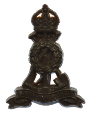 Pioneer Corps WW2 Plastic Economy Cap Badge
