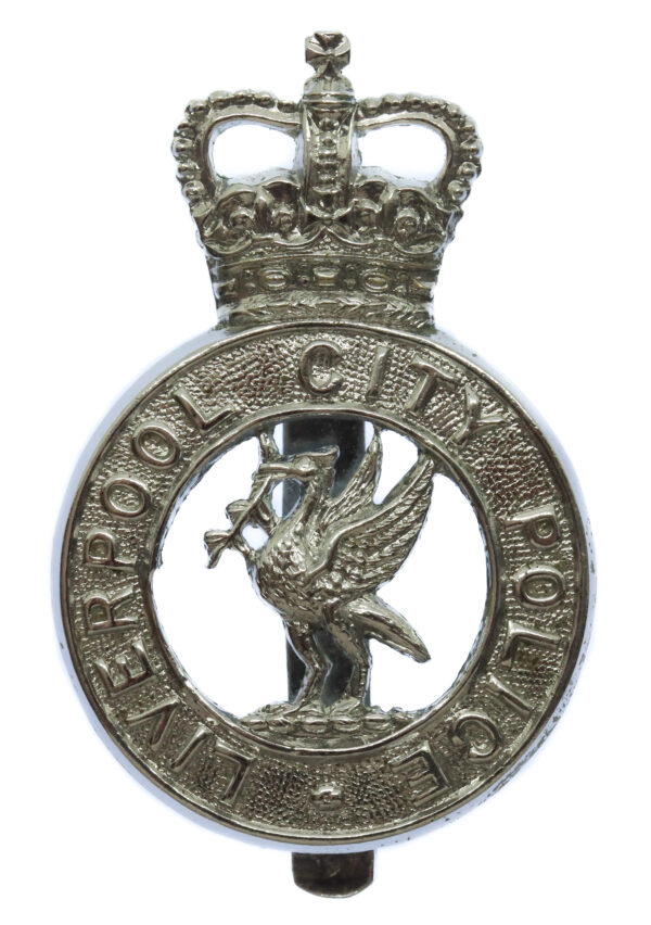Liverpool City Police Cap Badge - Queen's Crown