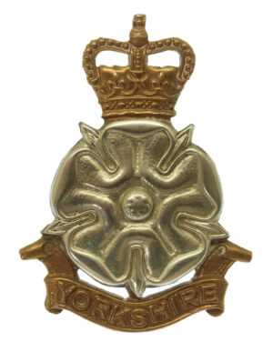 Yorkshire Brigade Officer's Cap Badge - Queen's Crown